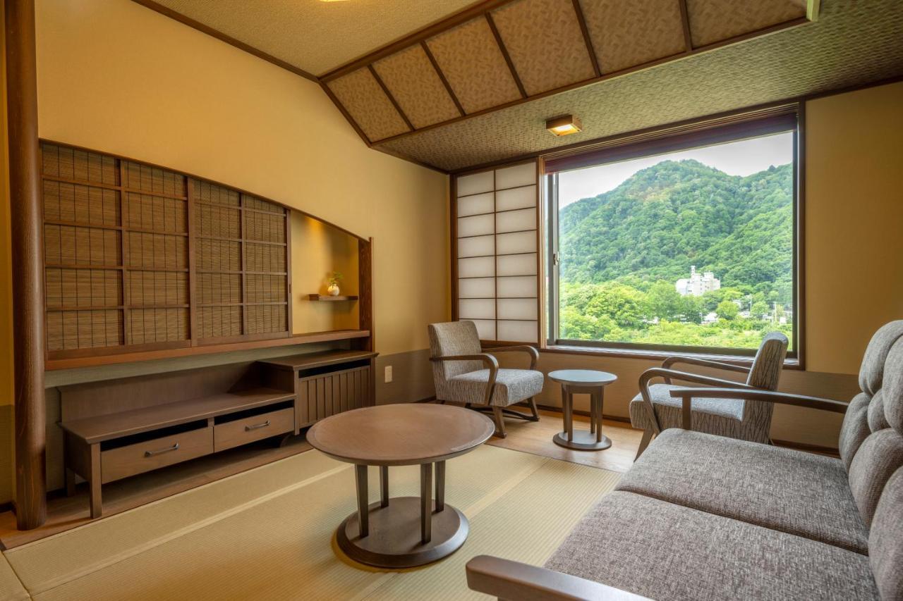 Jozankei Onsen Yurakusoan Hotel Сапоро Екстериор снимка