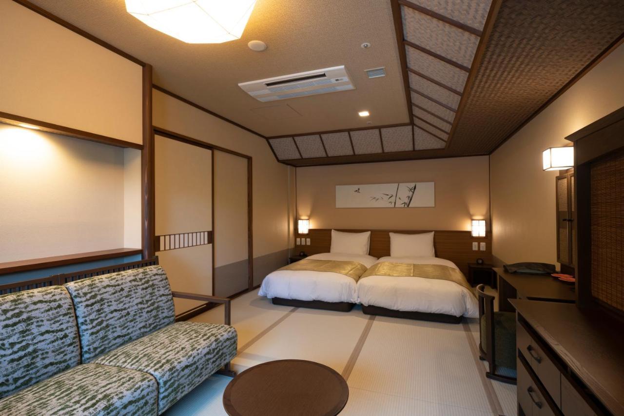Jozankei Onsen Yurakusoan Hotel Сапоро Екстериор снимка