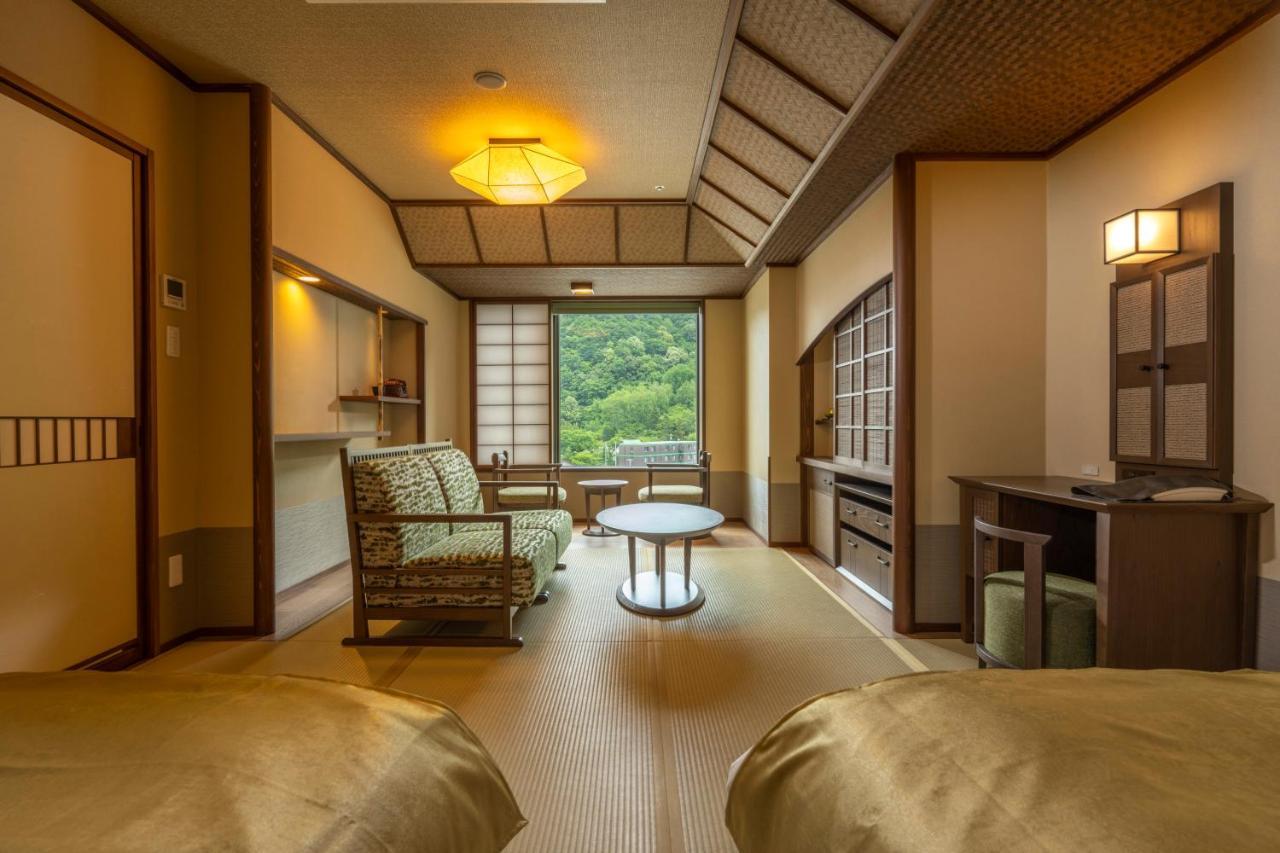 Jozankei Onsen Yurakusoan Hotel Сапоро Екстериор снимка
