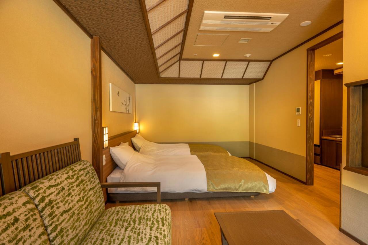 Jozankei Onsen Yurakusoan Hotel Сапоро Екстериор снимка